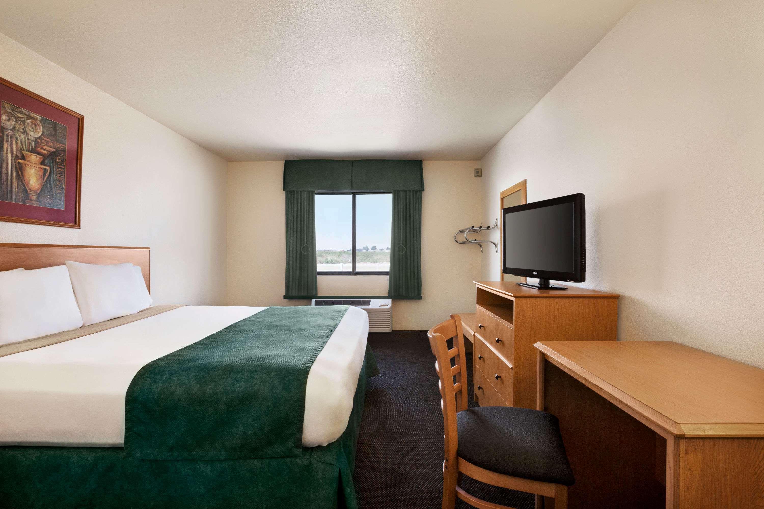 Travelodge By Wyndham Pecos Esterno foto